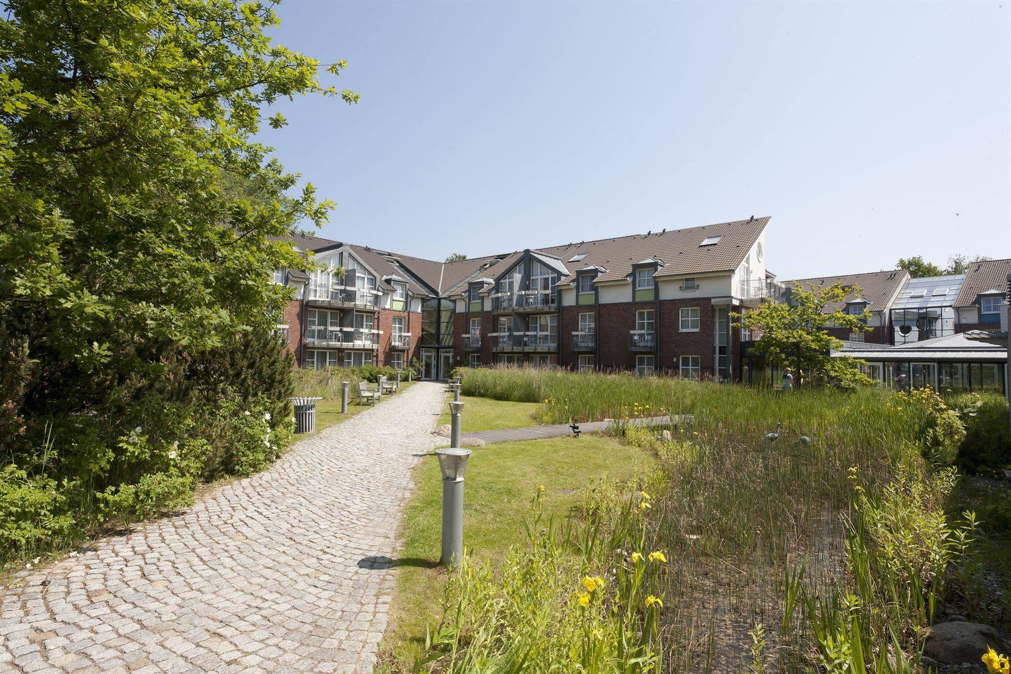Dorint Strandresort & Spa Ostseebad Wustrow Wustrow  Dış mekan fotoğraf